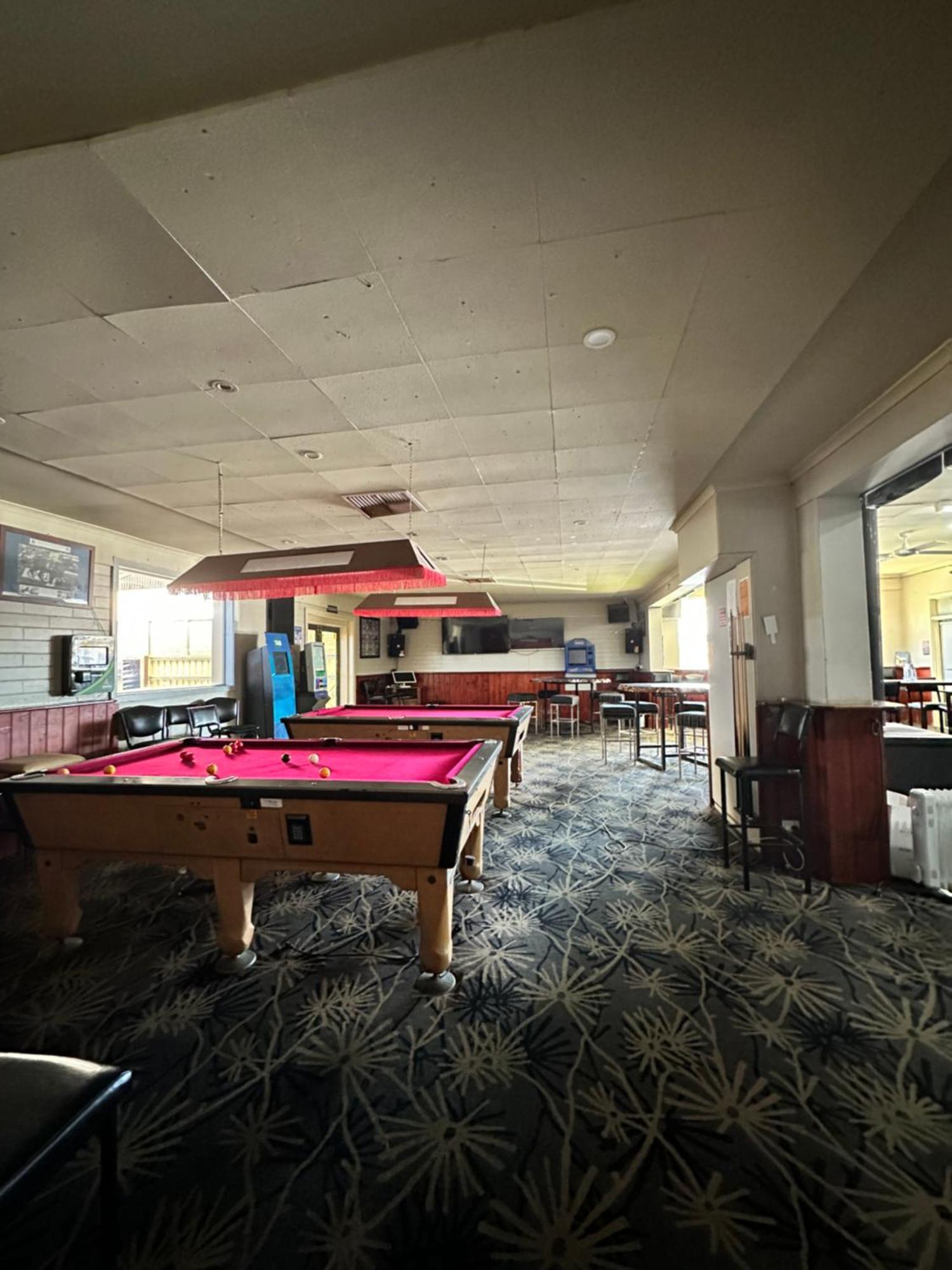 The Shamrock Hotel Balranald Buitenkant foto