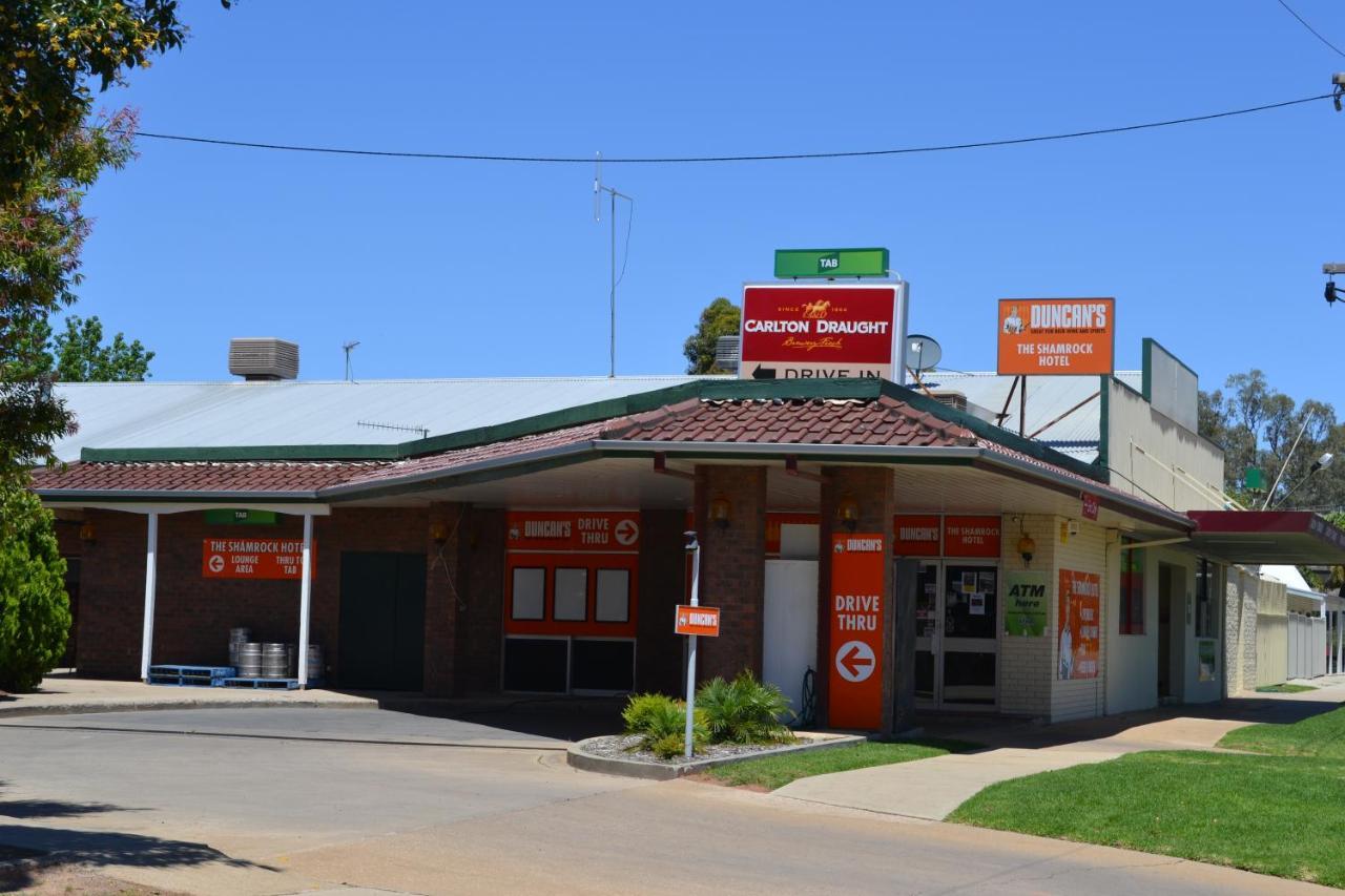 The Shamrock Hotel Balranald Buitenkant foto